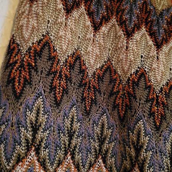 70s Style Dress with Bell Sleeves - Picture 10 of 12